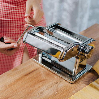Kitchen Utensils Image